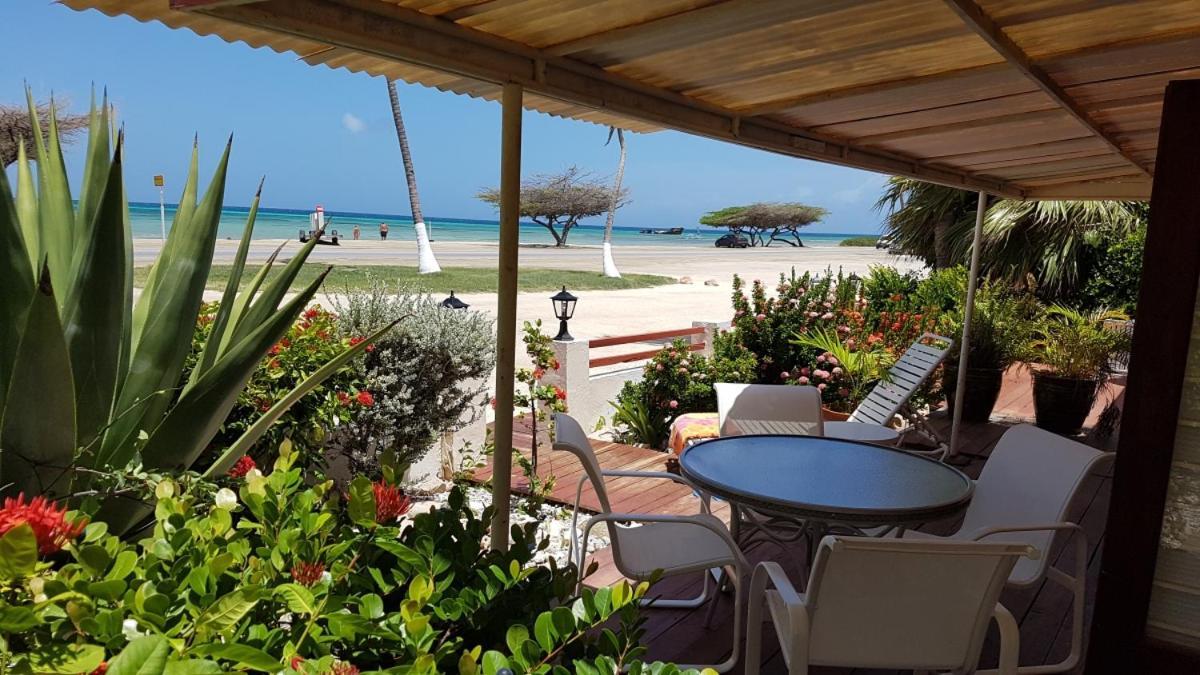 Aruba Beach Villas Палм Бийч Екстериор снимка