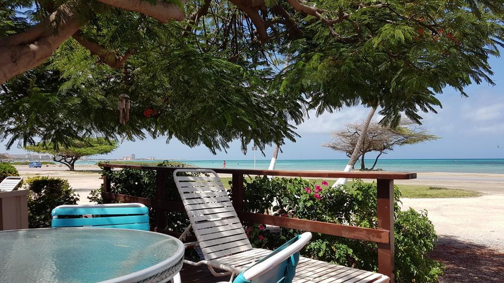 Aruba Beach Villas Палм Бийч Екстериор снимка