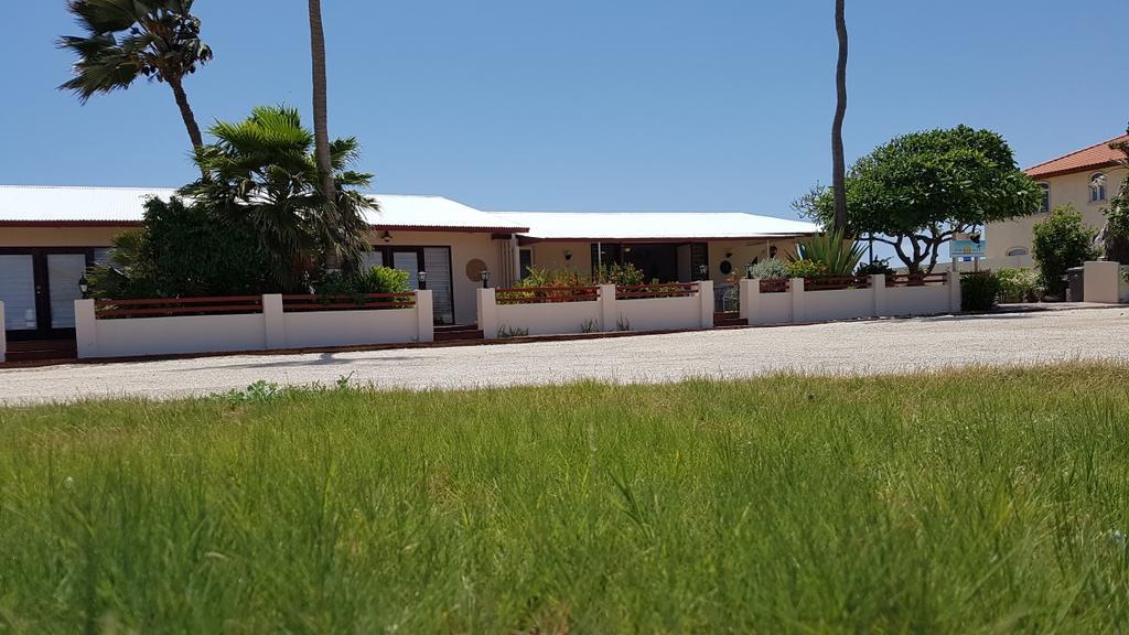 Aruba Beach Villas Палм Бийч Екстериор снимка
